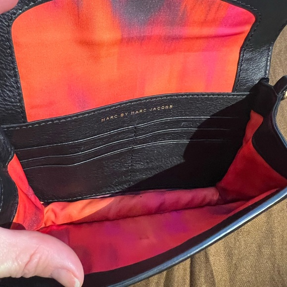 Marc By Marc Jacobs Crossbody - Black Leather, Excellent Condition - Picture 6 of 11